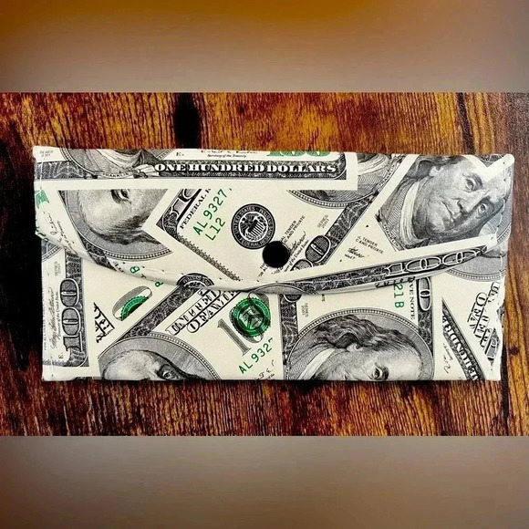 $100 bill themed wallet - Picture 1 of 10
